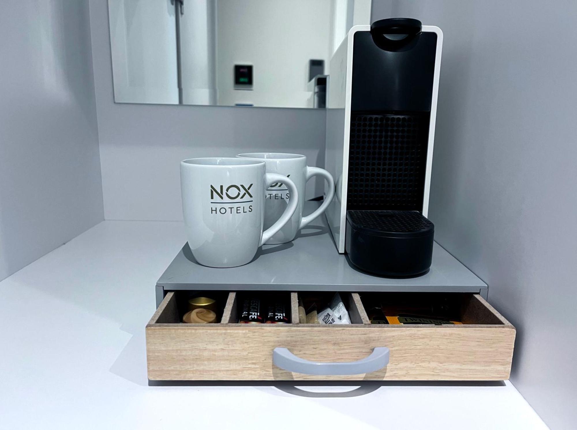 런던 Nox Edgware Road 아파트 호텔 객실 사진